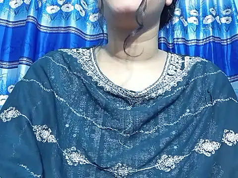 Emma 4433 online show from March 15, 2026, 4:14 pm