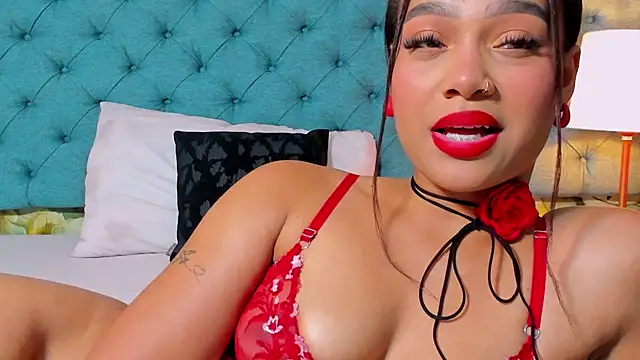 Snapshot of LiahGrey chatting on July 25, 2026, 8:59 pm LiahGrey online show from July 25, 2026, 8:59 pm