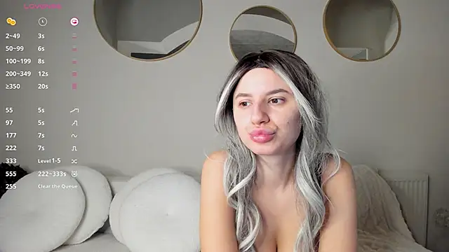 IvyTease  online show from March 23, 2026, 6:24 am