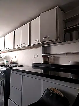 AphroditeSweett online show from April 27, 2026, 8:40 pm