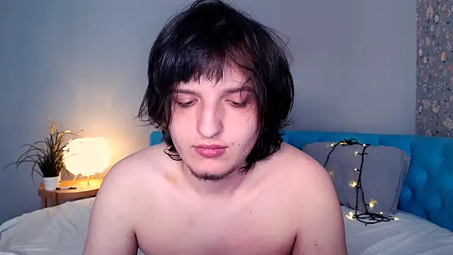 delalex online show from April 21, 2026, 4:19 am