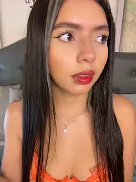 LolliePopsXXX online show from April 22, 2026, 1:07 pm