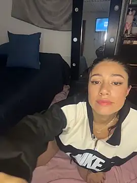 hannnaa online show from March 13, 2026, 1:21 am