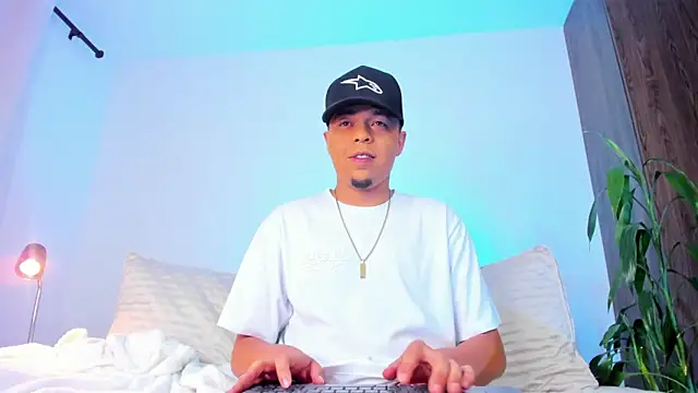 Randdy 333 online show from April 22, 2026, 5:36 am