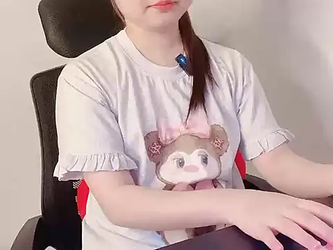 hunhun122 online show from April 29, 2026, 5:30 pm