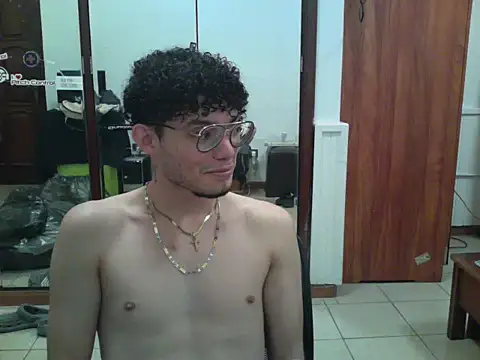 nenetwink online show from March 12, 2026, 4:51 am