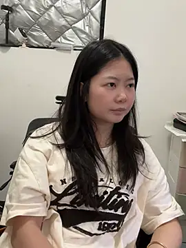 janet3388 online show from August 4, 2026, 12:53 pm