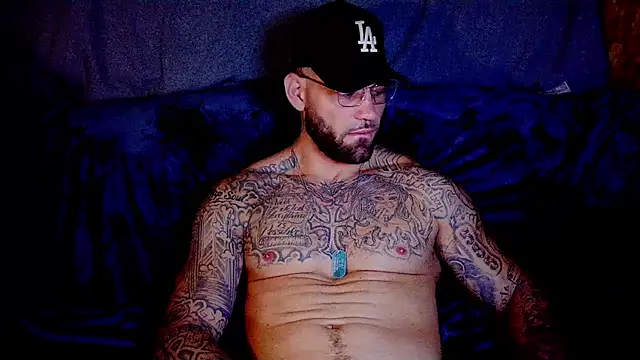 Tattedjefe online show from July 17, 2026, 7:49 am