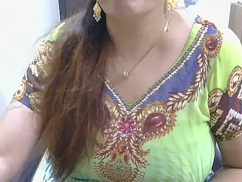 spicy Zara online show from June 18, 2026, 11:26 am