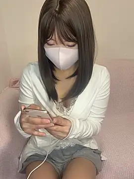 Snapshot of ichigonoiichan chatting on May 24, 2026, 11:59 pm ichigonoiichan online show from May 24, 2026, 11:59 pm