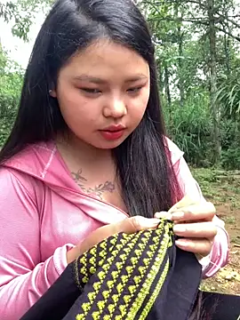 Motminhthoi online show from May 19, 2026, 2:18 am