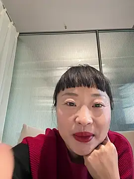 Snapshot of SuNiang012 chatting on March 13, 2026, 8:52 am SuNiang012 online show from March 13, 2026, 8:52 am