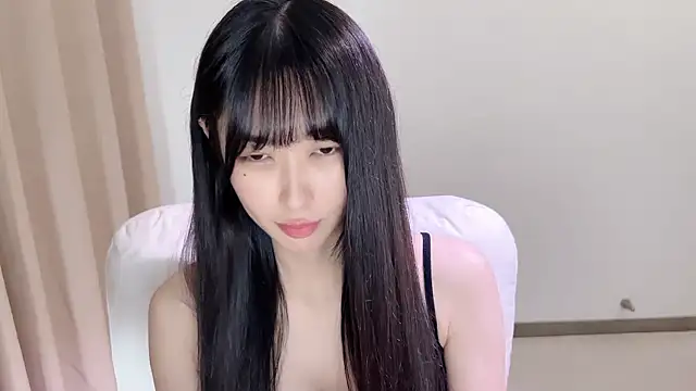 xiaooyee online show from May 20, 2026, 1:52 pm