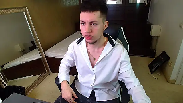 KrewVaughn online show from March 20, 2026, 5:08 am