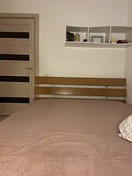 misstinamurr online show from March 19, 2026, 11:27 pm