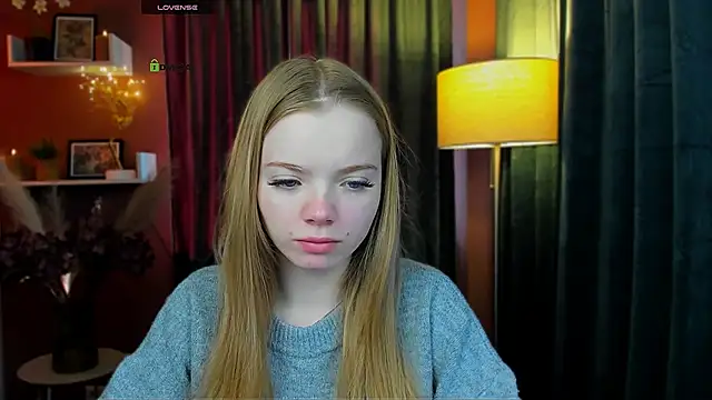 maddy moah online show from April 21, 2026, 4:52 am