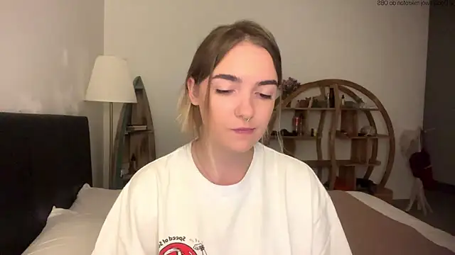 RoxyWet online show from May 12, 2026, 2:56 pm