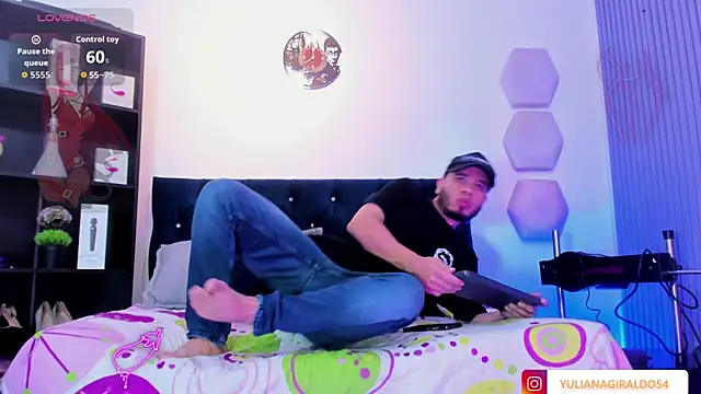 Snapshot of Meduleo_ chatting on June 9, 2026, 2:07 pm Meduleo online show from June 9, 2026, 2:07 pm