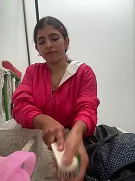 LINDA EF online show from April 7, 2026, 12:29 pm