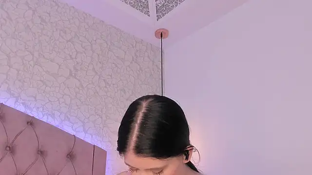 Snapshot of saraa_joness_ chatting on June 27, 2026, 7:09 pm saraa joness online show from June 27, 2026, 7:09 pm