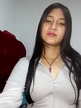 Snapshot of KarolaMendez chatting on June 21, 2026, 1:00 am KarolaMendez online show from June 21, 2026, 1:00 am