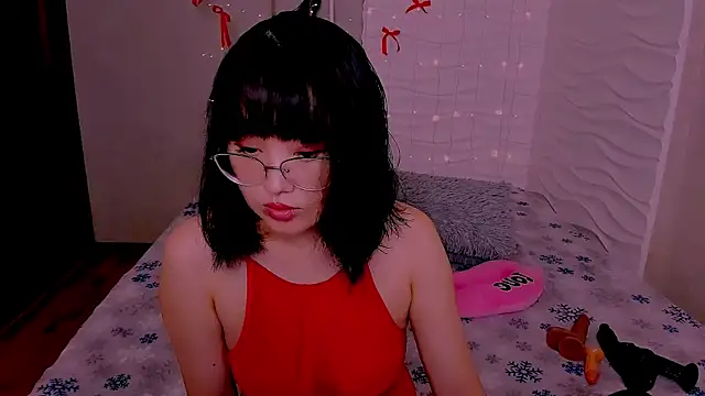 Snapshot of Akiko_Yun chatting on June 30, 2026, 12:43 am Akiko Yun online show from June 30, 2026, 12:43 am