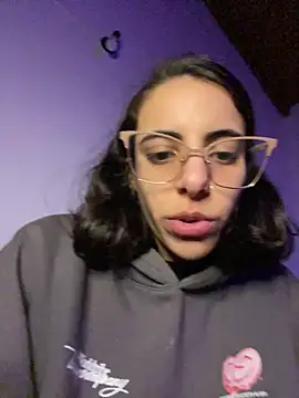 Snapshot of Poison_Ivy_29 chatting on June 3, 2026, 10:47 pm Poison Ivy 29 online show from June 3, 2026, 10:47 pm