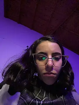 Snapshot of Poison_Ivy_29 chatting on July 21, 2026, 5:47 pm Poison Ivy 29 online show from July 21, 2026, 5:47 pm