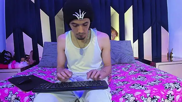 KikyoAndDrey online show from April 30, 2026, 3:30 pm
