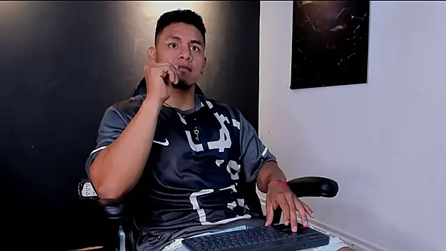 Floyd212 Vibes online show from March 18, 2026, 3:20 am