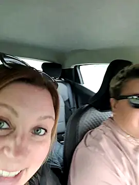 duotroublant online show from April 18, 2026, 4:09 pm