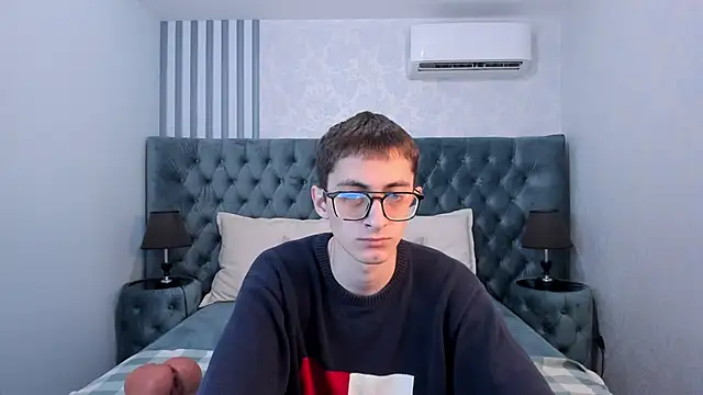 RonBevs online show from May 20, 2026, 8:17 pm