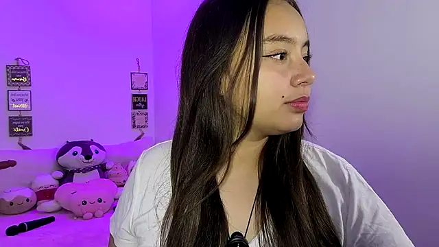 Snapshot of cherry_valeria chatting on July 8, 2026, 3:41 am cherry valeria online show from July 8, 2026, 3:41 am