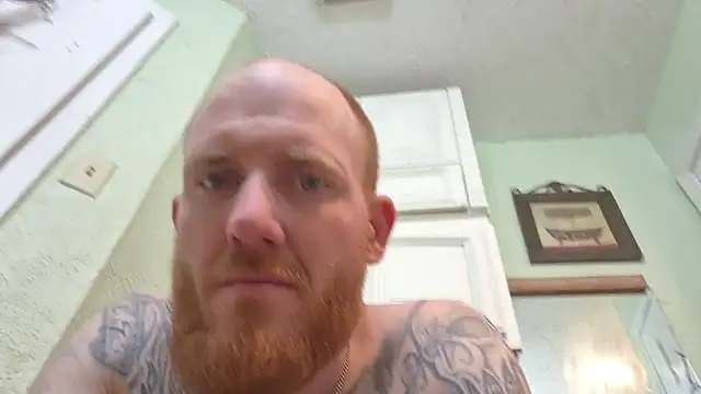 Snapshot of redandjuicy chatting on April 2, 2026, 6:25 pm redandjuicy online show from April 2, 2026, 6:25 pm