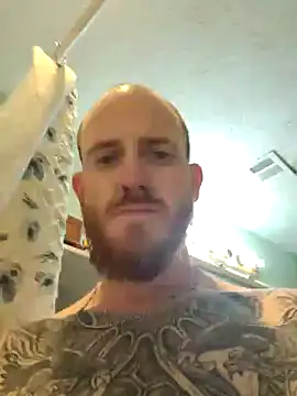 Snapshot of redandjuicy chatting on March 30, 2026, 8:38 am redandjuicy online show from March 30, 2026, 8:38 am