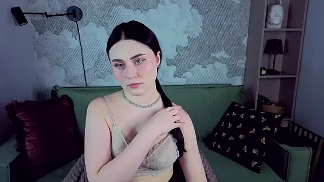 NoraLumi online show from April 10, 2026, 12:01 pm