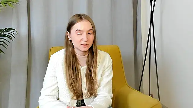 DonellaGrandel online show from March 13, 2026, 11:26 am