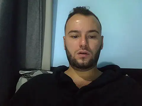 piazaocwb23 online show from April 20, 2026, 2:29 pm