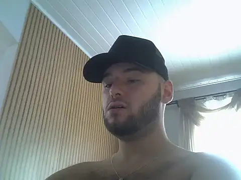 piazaocwb23 online show from April 21, 2026, 4:13 pm