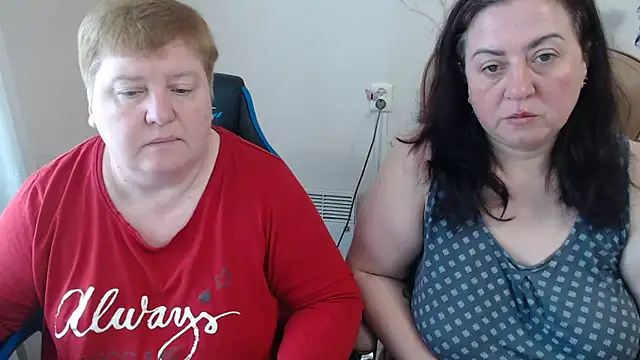 Snapshot of Lindy-Jeanie chatting on May 10, 2026, 9:13 am Lindy-Jeanie online show from May 10, 2026, 9:13 am