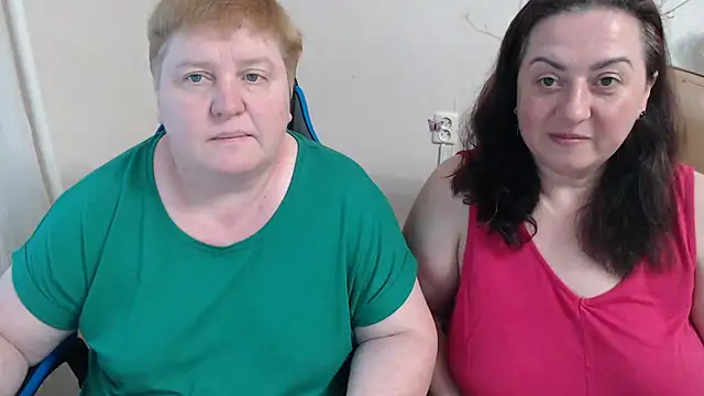 Snapshot of Lindy-Jeanie chatting on May 18, 2026, 5:07 pm Lindy-Jeanie online show from May 18, 2026, 5:07 pm
