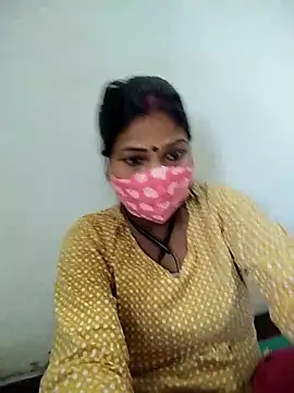 Sexybhabhi99 online show from March 18, 2026, 6:05 am