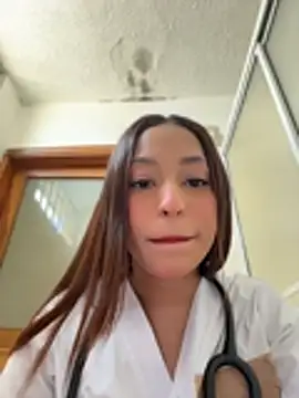 Snapshot of MiaCamille_ chatting on May 15, 2026, 6:50 pm MiaCamille online show from May 15, 2026, 6:50 pm