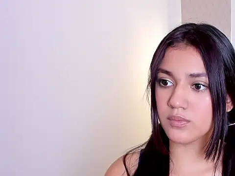 Snapshot of cristin_collins chatting on April 9, 2026, 9:21 pm cristin collins online show from April 9, 2026, 9:21 pm