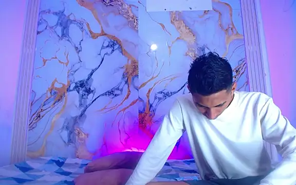 Boys xxx  online show from March 31, 2026, 9:22 am