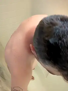 AHoleVibe online show from April 5, 2026, 7:53 pm