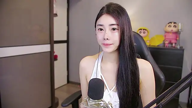 Snapshot of XiaoYuBao- chatting on May 13, 2026, 5:31 pm XiaoYuBao- online show from May 13, 2026, 5:31 pm