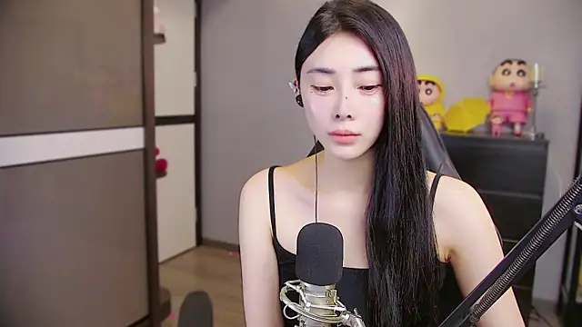 Snapshot of XiaoYuBao- chatting on May 18, 2026, 1:38 pm XiaoYuBao- online show from May 18, 2026, 1:38 pm