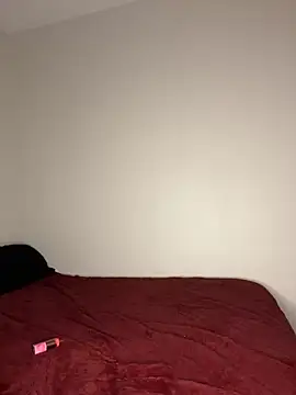 treasurebabii online show from April 24, 2026, 1:35 pm