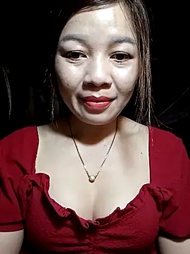 Snapshot of Yiyi102300 chatting on April 4, 2026, 1:06 pm Yiyi102300 online show from April 4, 2026, 1:06 pm